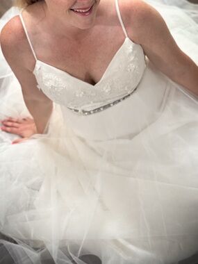 Sweetheart-Style Wedding Dress